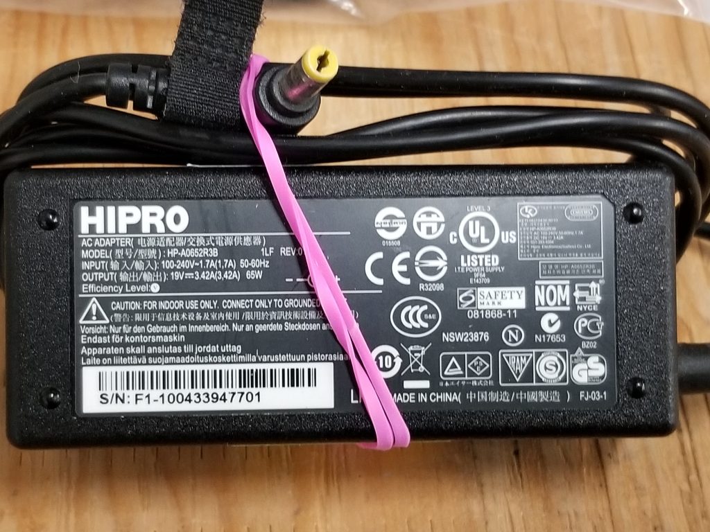 HIPRO 19V 3.42A